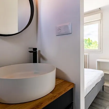 Lumina - Spacieux & Comfortable *