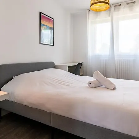 Lumina - Spacieux & Comfortable Lejlighed *