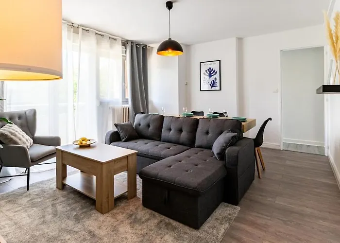 Lumina - Spacieux & Comfortable Apartment *