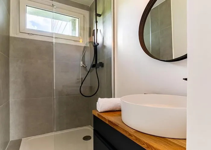 Lumina - Spacieux & Comfortable